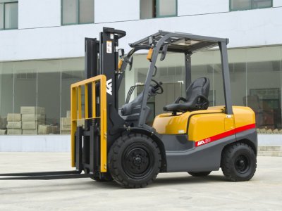 Forklift